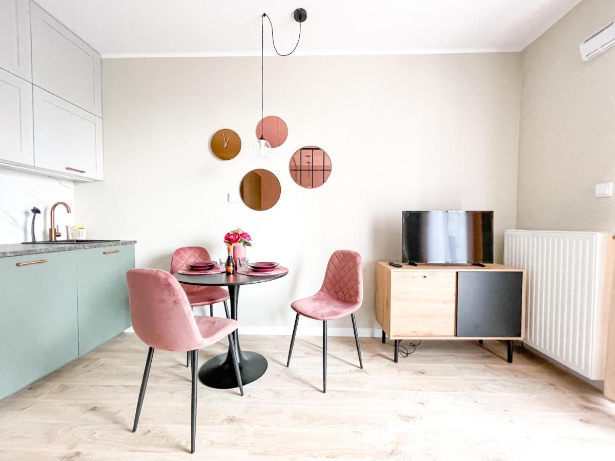 Apartment Superapart Omulewska Warsaw